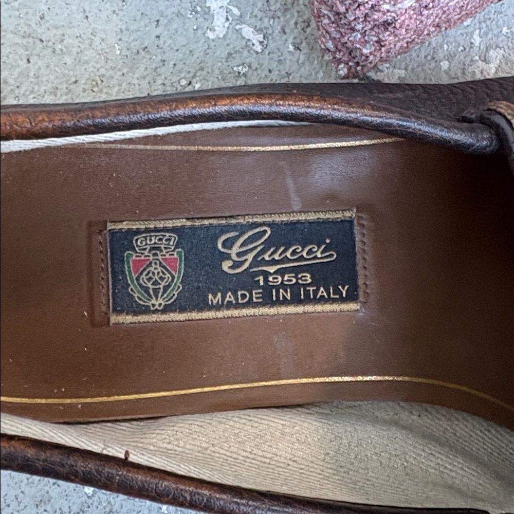 Gucci men’s two tone horse bit loafers - Picture 7 of 8